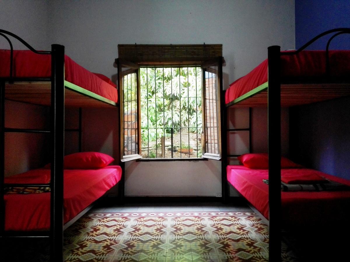 Raiz Hostel Меделин Екстериор снимка