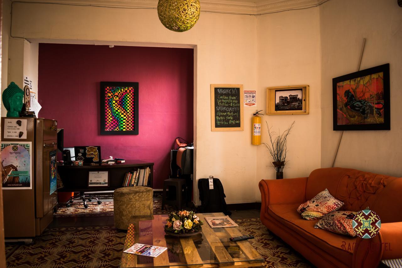 Raiz Hostel Меделин Екстериор снимка